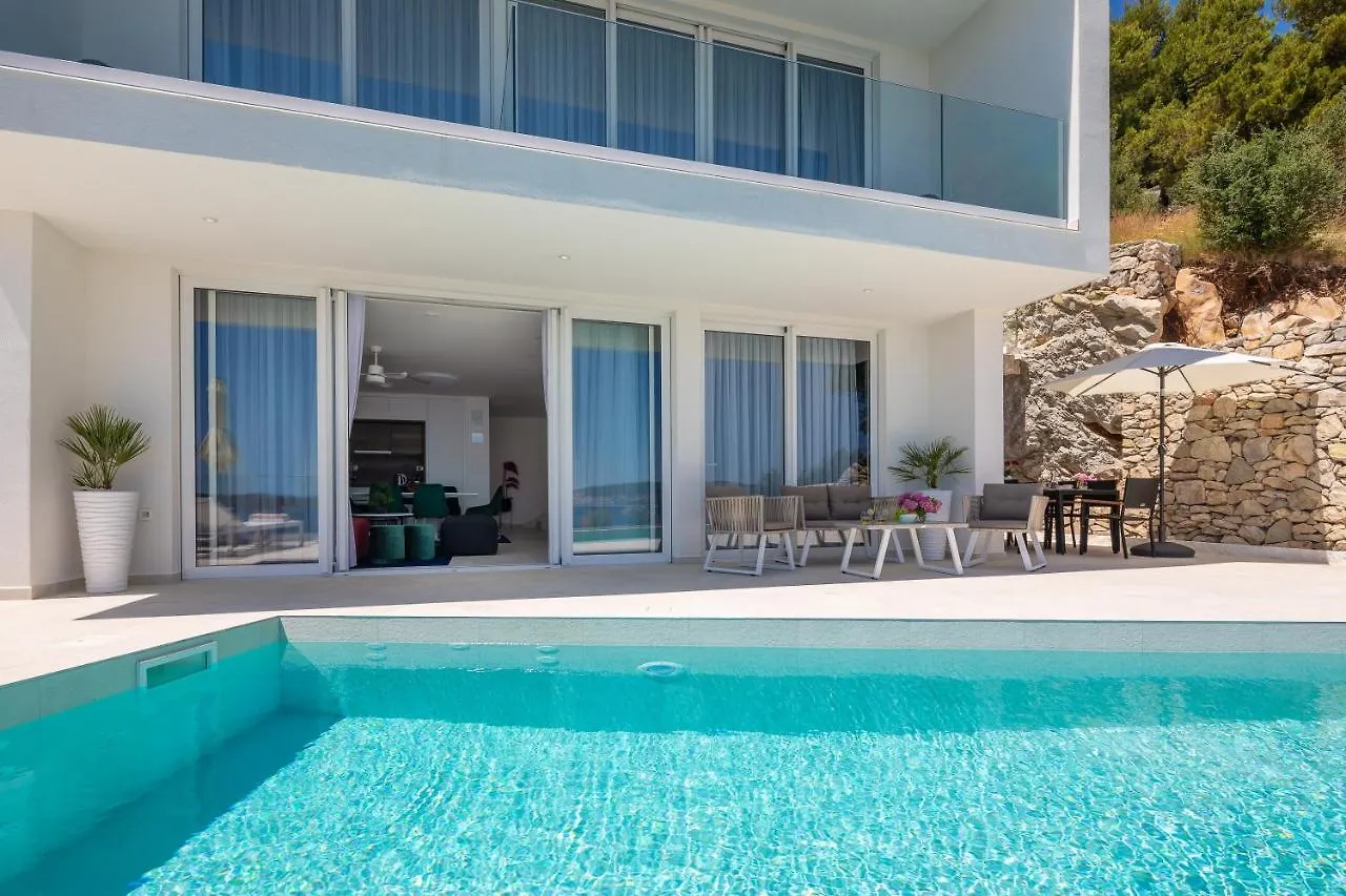 Villa Adria View With Heated Pool II Trogir Croácia