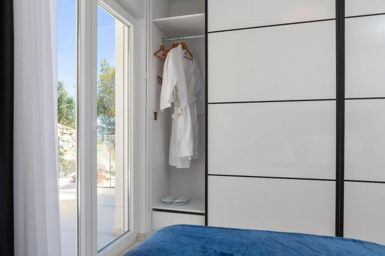 Villa Adria View With Heated Pool II Trogir Croácia