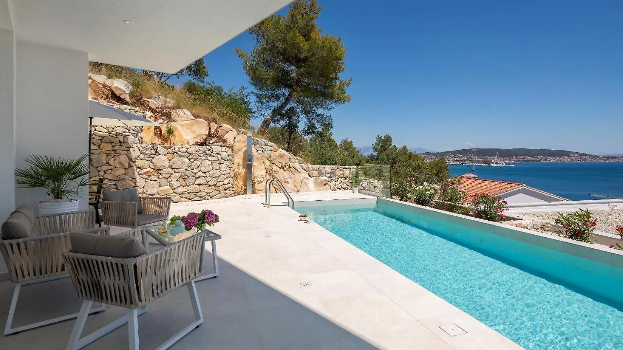Villa Adria View With Heated Pool II Trogir
