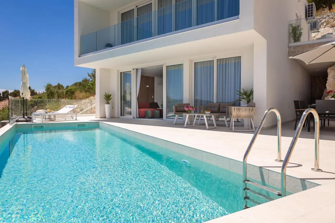 Villa Adria View With Heated Pool II Trogir