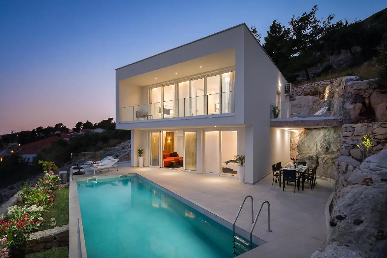 Villa Adria View With Heated Pool II Trogir